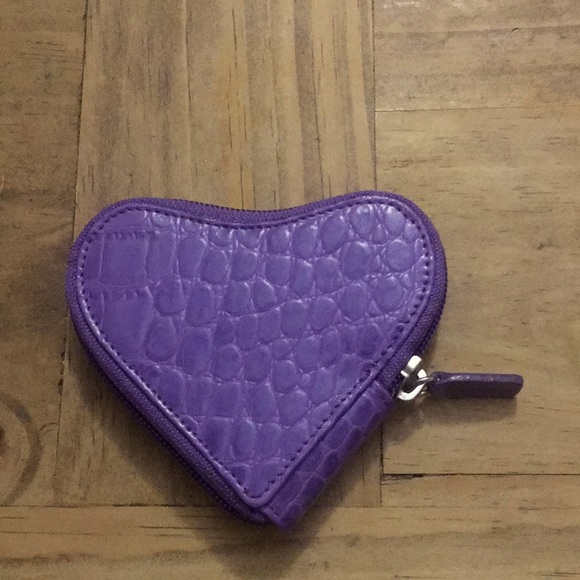 Danier Heart Coin Purse - Picture 4 of 5